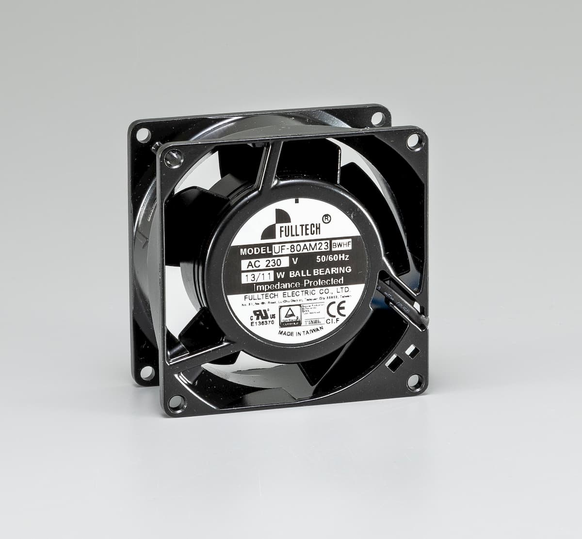 Новый вентилятор переменного тока - серия UF80A (M) - Fulltech